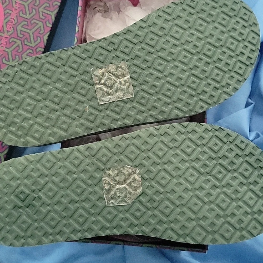 Tory Burch Burgundy Flip Flops - Picture 4 of 6